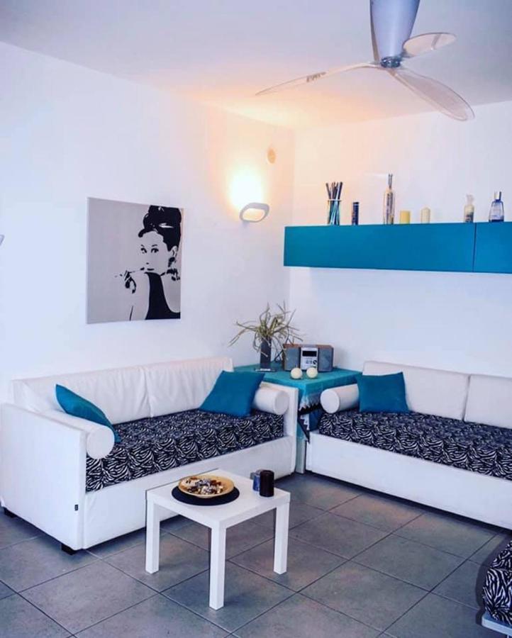 Vela Bianca Premium Apartment Letojanni Luaran gambar